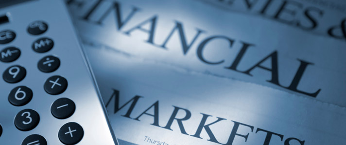 Photo Market Musings Newsletter 3 A Hand Holding A Pen Points At A Screen With A Stock Market Graphic
